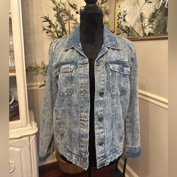 Denim Jacket Women’s - Picture 1 of 10